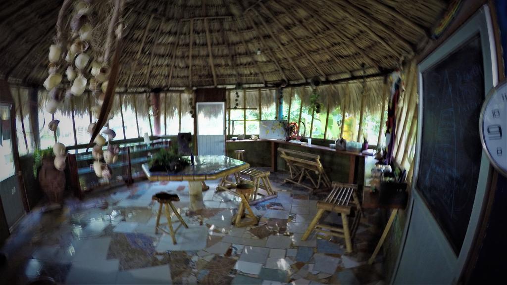 La Casa De Los Ninos Del Arbol Hotel Бакалар Екстериор снимка